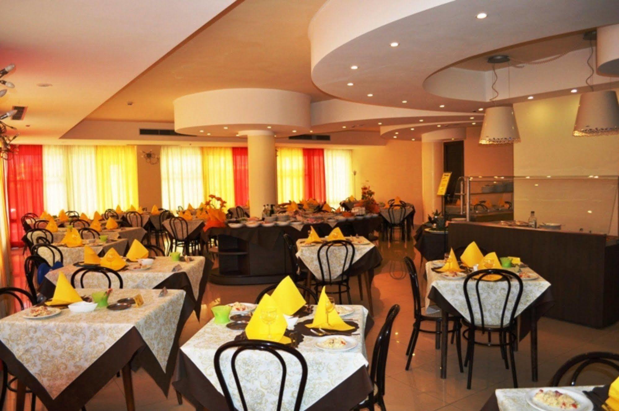 Hotel Mimosa Bellaria-Igea Marina Exterior photo